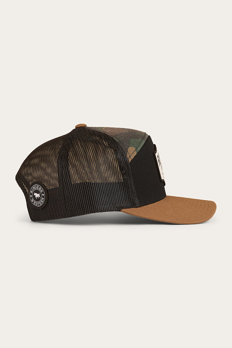 Country Club 7 Panel Cap - Black / Camo