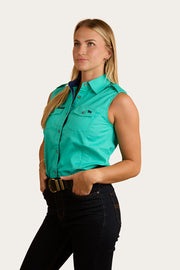 mint-navy