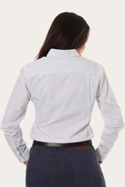 white-blue-check