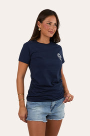 navy-white