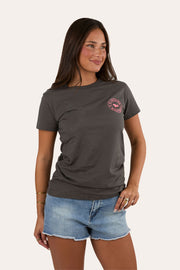 vintage-black-strawberry