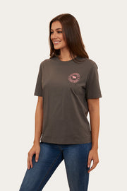 vintage-black-strawberry