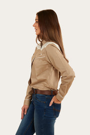 dark-sand-off-white